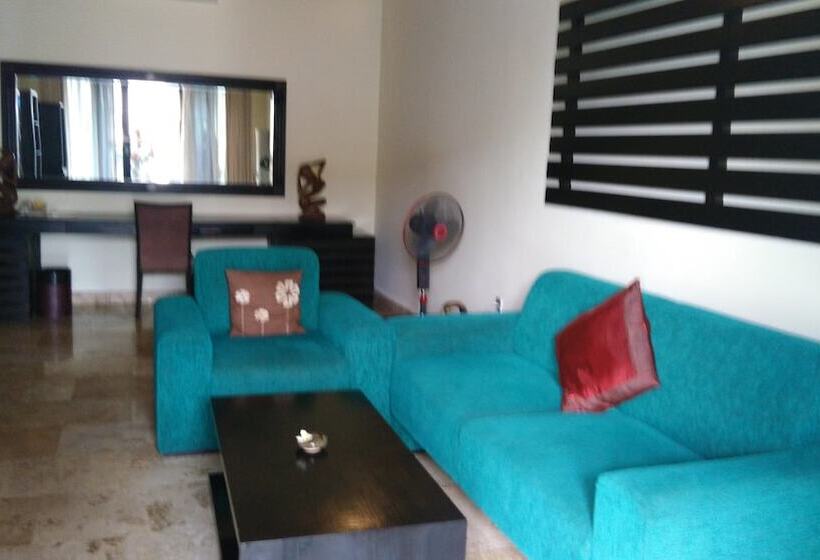 Fotos del hotel Royal Pool Villa Bali:  15