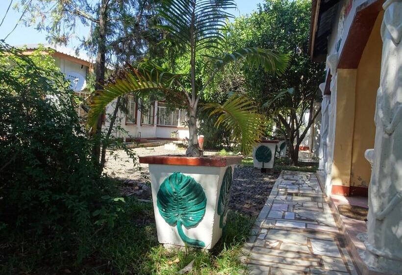 Fotos del hotel White Rose Lodge:  3