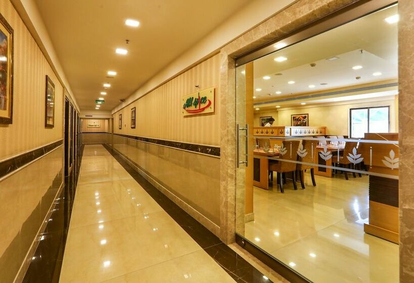 Fotos del hotel Aadithya By Tgi:  15