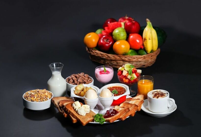 Fotos del hotel Aadithya By Tgi:  5