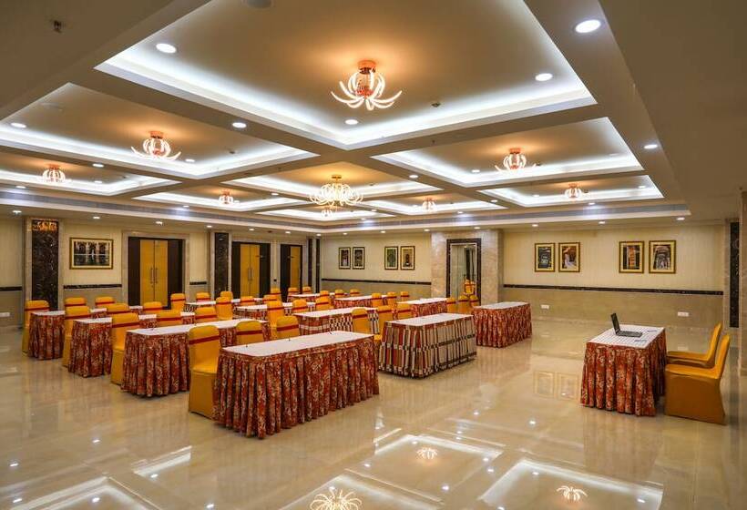 Fotos del hotel Aadithya By Tgi:  19