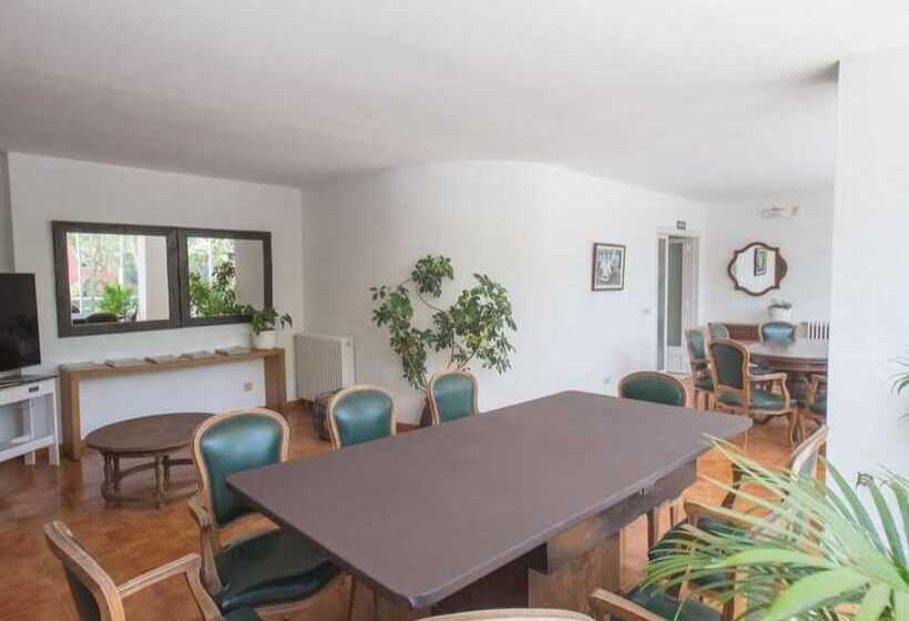 Fotos del hotel Hipica Park:  6