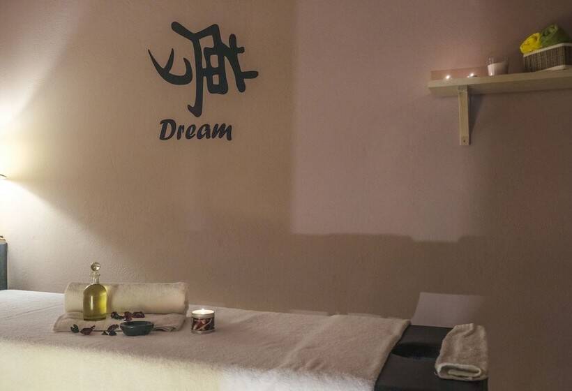 Fotos del hotel Lotus Inn:  2