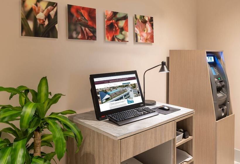 Fotos del hotel Residence Inn Miami Sunny Isles Beach:  13