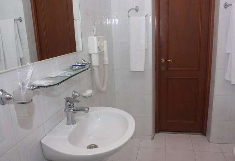 Fotos del hotel Nor Dzoraberd:  5