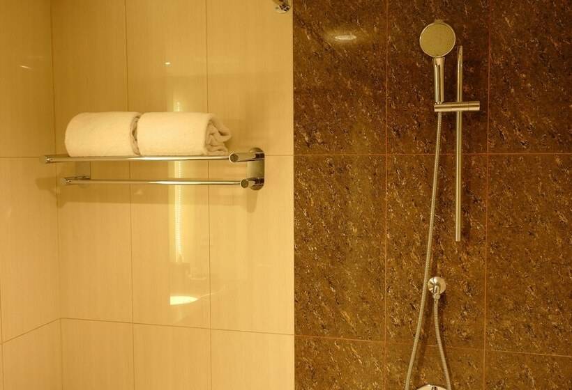 Fotos del hotel The Atrium Hotel & Resort Yogyakarta:  9