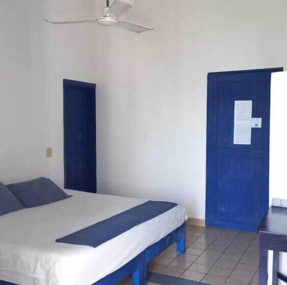 Fotos del hotel & Hostal Mayflower:  6