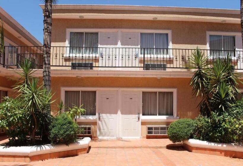 Fotos del hotel La Villa:  8