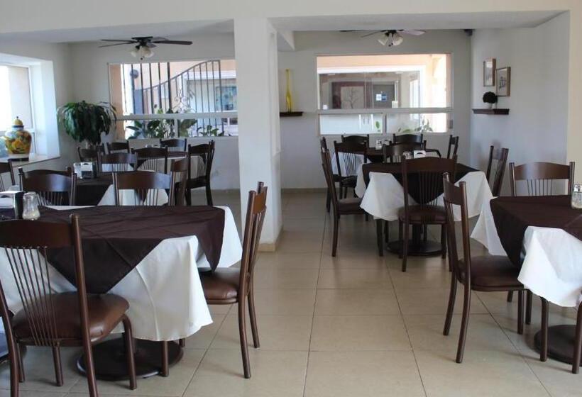 Fotos del hotel La Villa:  5