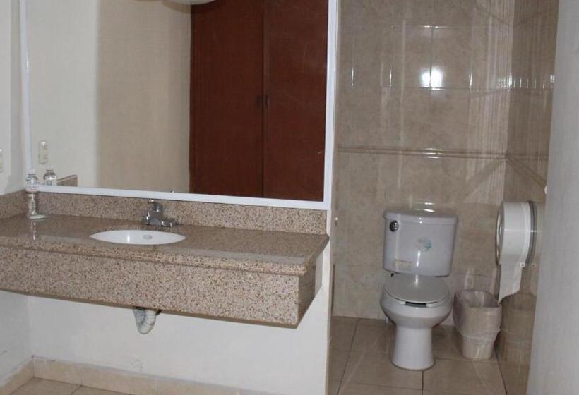 Fotos del hotel La Villa:  7