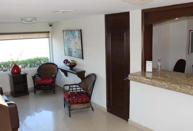 Fotos del hotel La Villa:  23