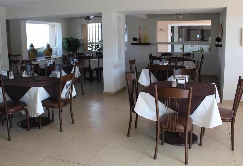 Fotos del hotel La Villa:  12