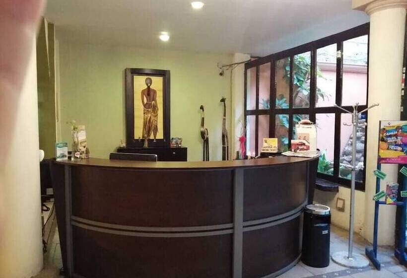 Fotos del hotel Villa Manzanares:  2