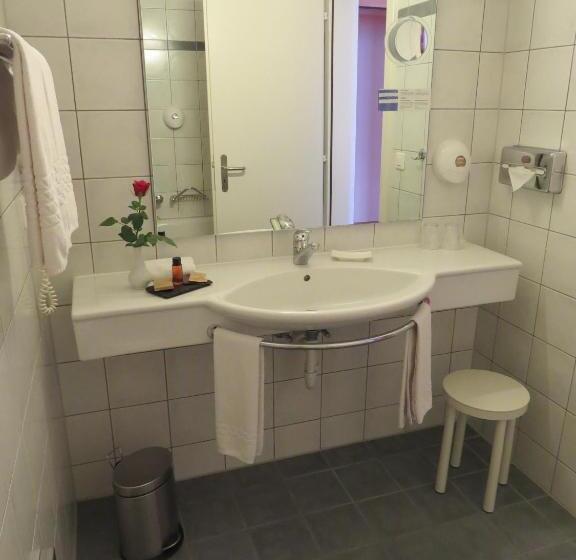 Fotos del hotel Hôtel Du Port:  16