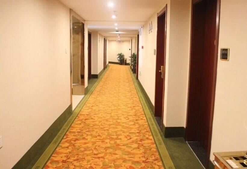 Fotos del hotel Greentree Inn Anhui Hefei East Wangjiang Road Ctce Express:  7