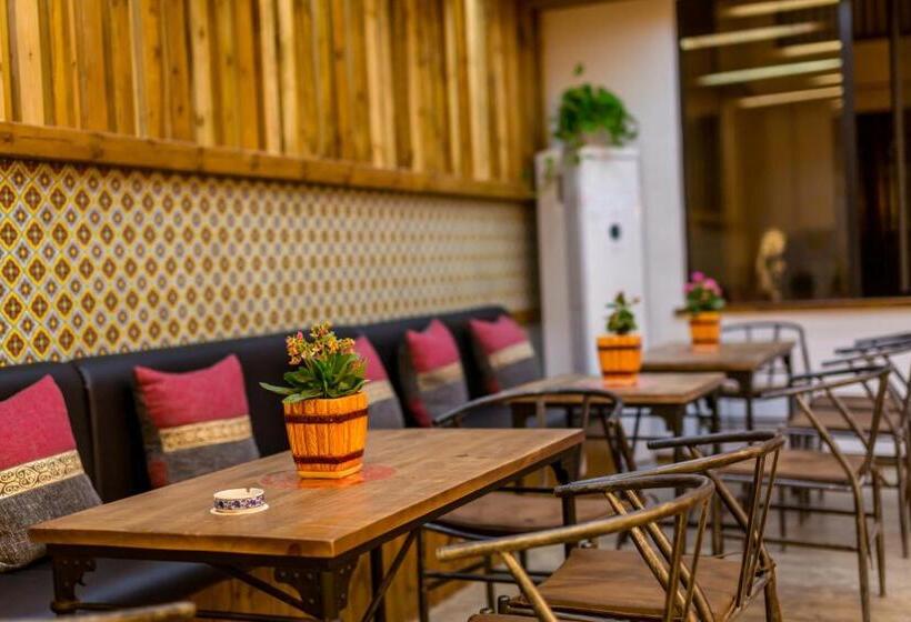 Fotos del hotel Moon Flower:  16