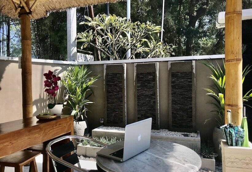 Fotos del hotel Zen Rooms Jimbaran Merajapati:  2