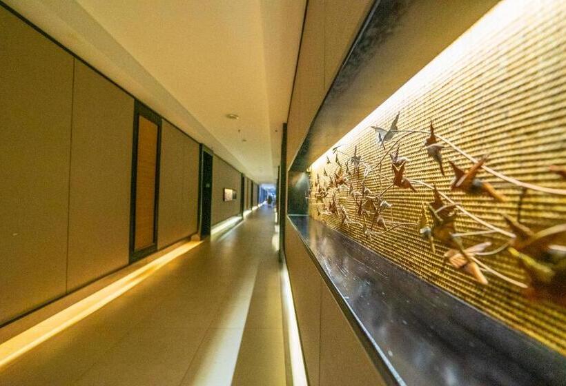 Fotos del hotel The Nest Hotel By Danapati:  16