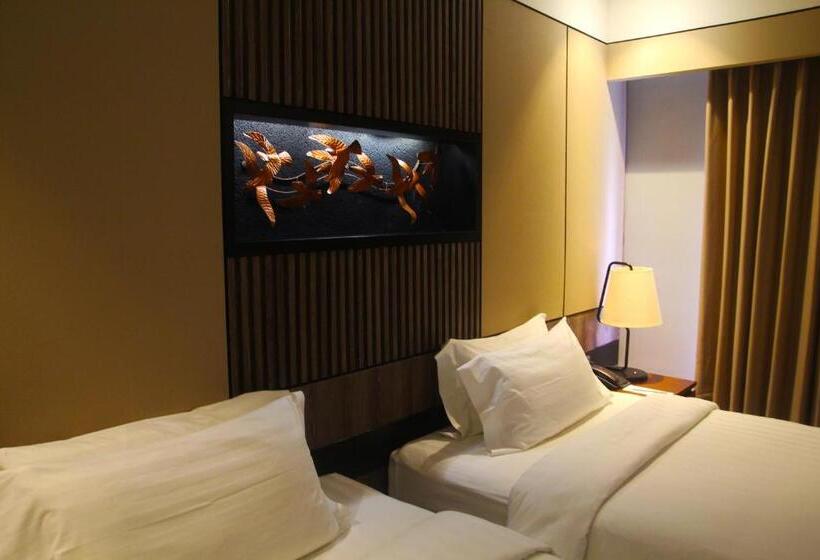 Fotos del hotel The Nest Hotel By Danapati:  24