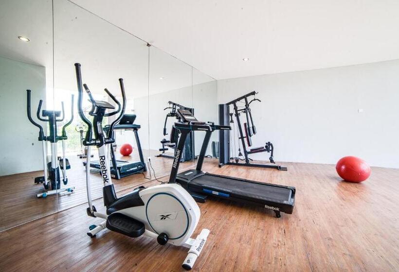 Fotos del hotel Grand Kesambi Resort And Villas:  3