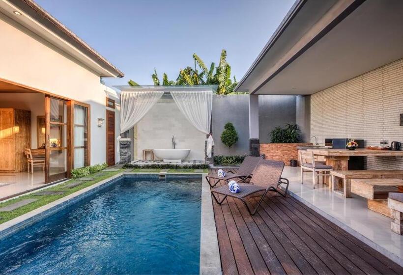 Grand Kesambi Resort And Villas