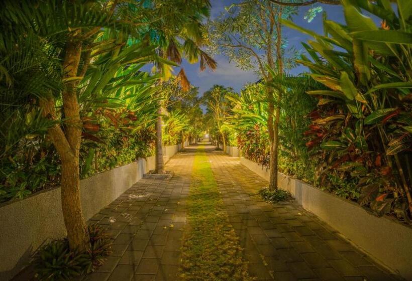 Fotos del hotel Grand Kesambi Resort And Villas:  9