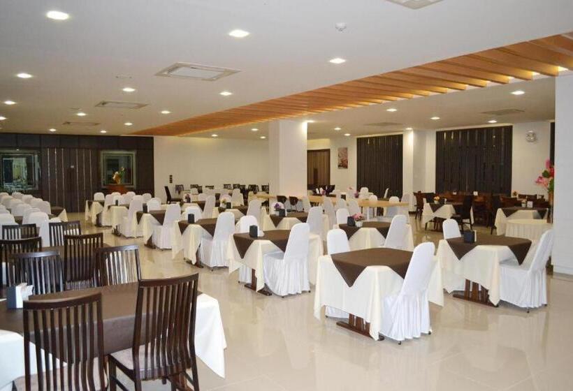 Fotos del hotel The Convenience Khonkaen:  12