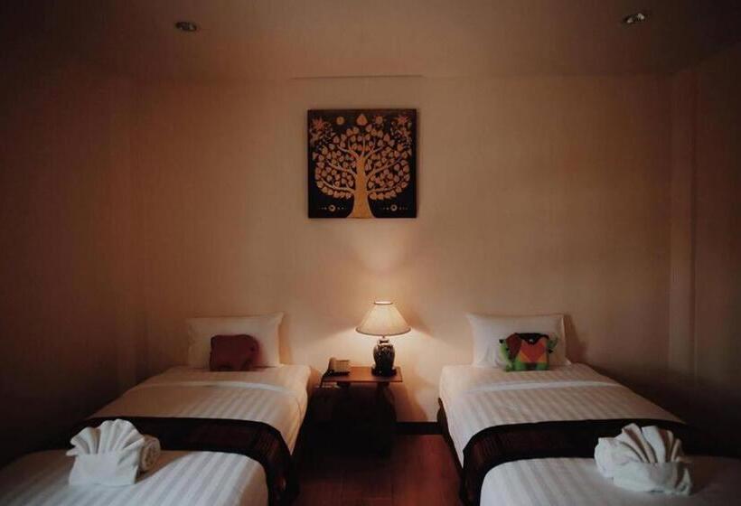 Fotos del hotel Ten Boutique House:  21