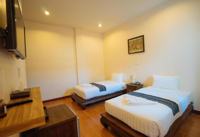 Fotos del hotel Ten Boutique House:  17