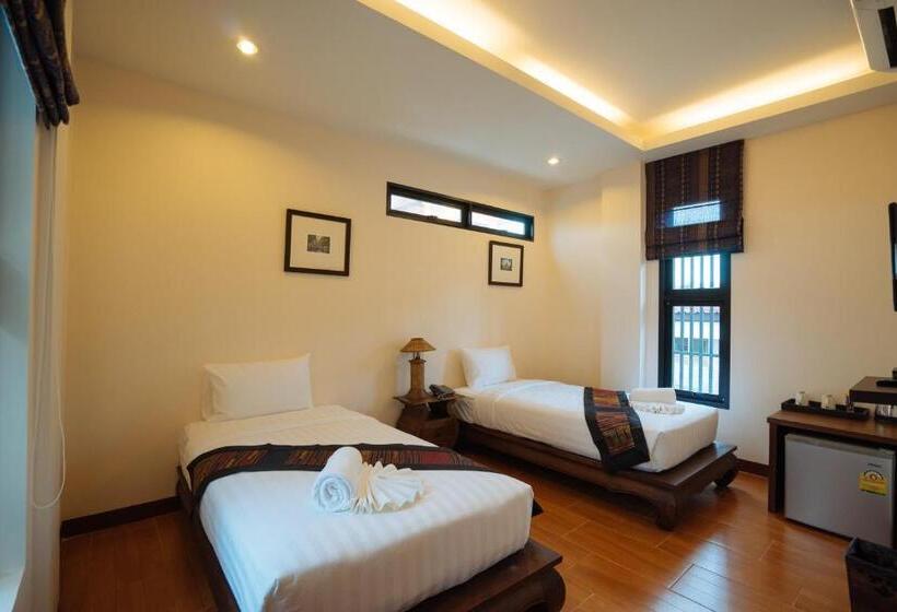 Fotos del hotel Ten Boutique House:  16