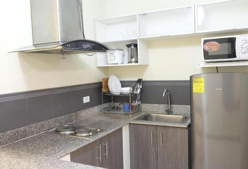 Fotos del hotel Zen Rooms Malate Robinsons:  4