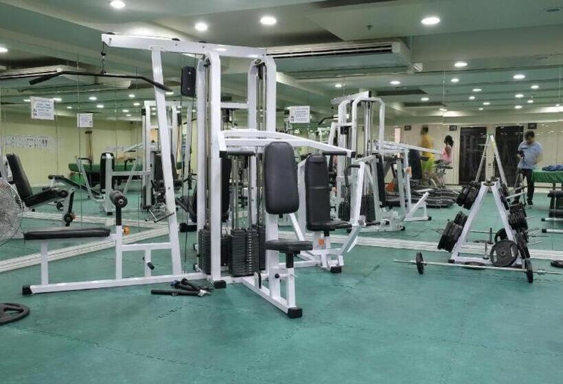 Fotos del hotel Zen Rooms Malate Robinsons:  3