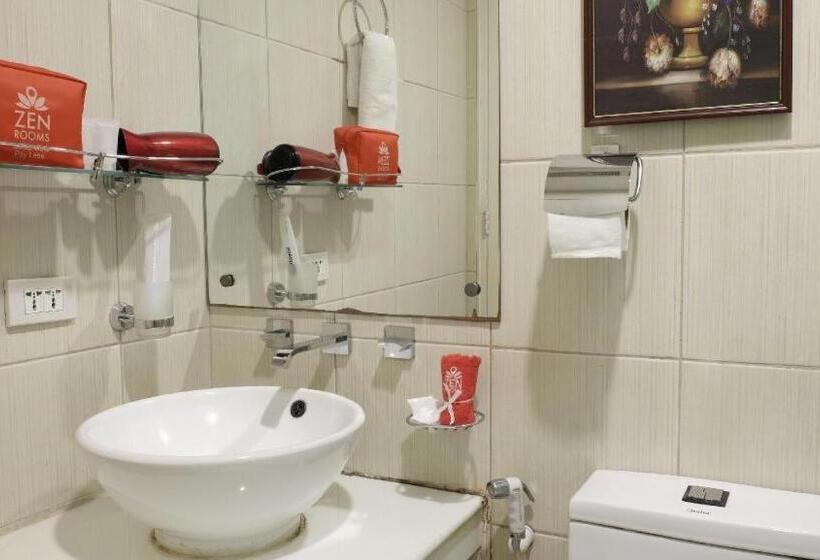 Fotos del hotel Zen Rooms Malate Robinsons:  5