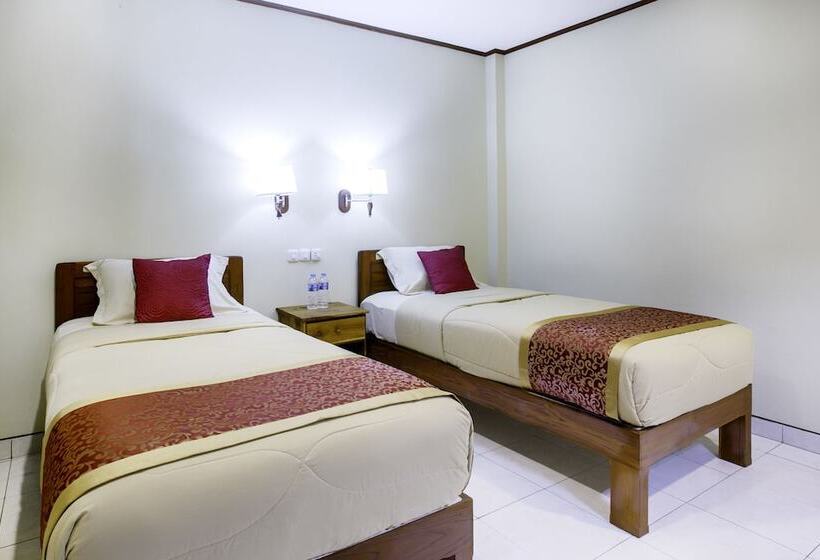 Fotos del hotel Komodo Lodge:  21