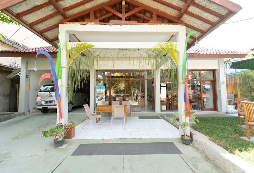 Fotos del hotel Komodo Lodge:  2