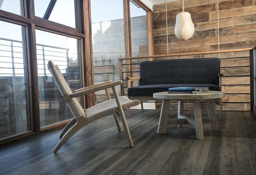 Casa Galos Hotel & Lofts