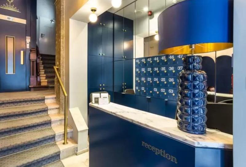 The Lift Boutique  By Ridan S