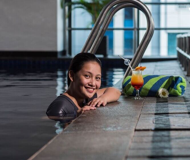 Fotos del hotel Arthama Hotels Makassar:  2