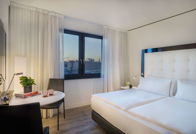 Fotos del hotel Innside By Meliá Hamburg Hafen:  2