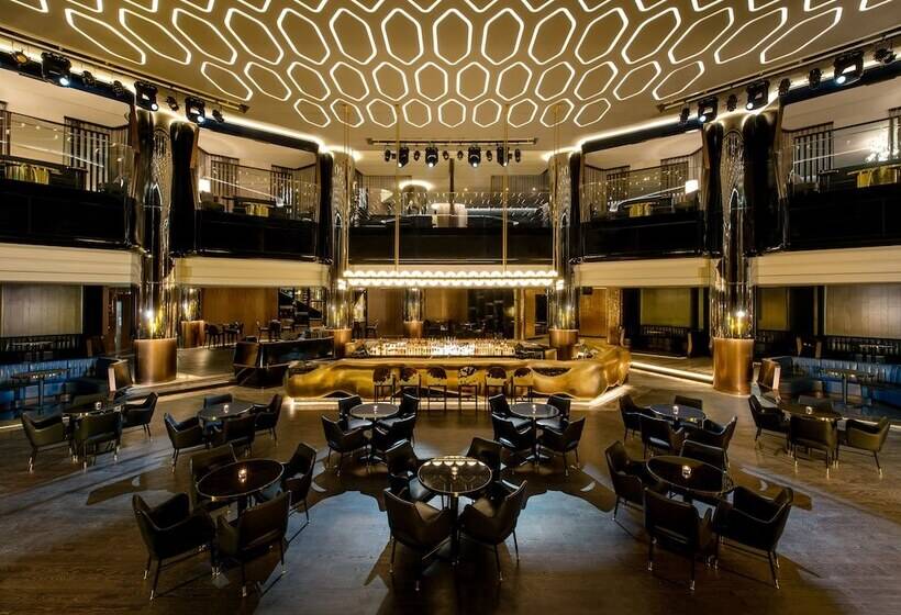 Fotos del hotel Paradise City:  12