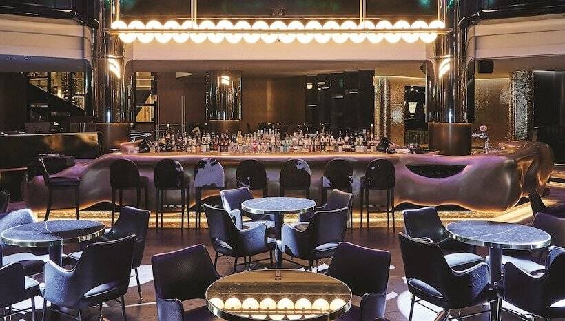 Fotos del hotel Paradise City:  7