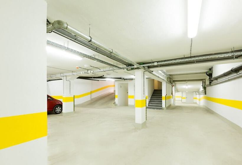 Fotos del hotel Tesla  Smart Stay:  16