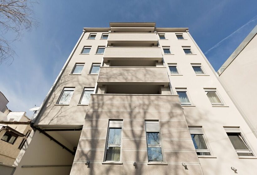 Fotos del hotel Tesla  Smart Stay:  9