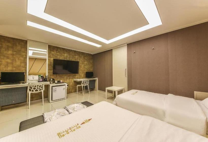 Fotos del hotel Richi:  2