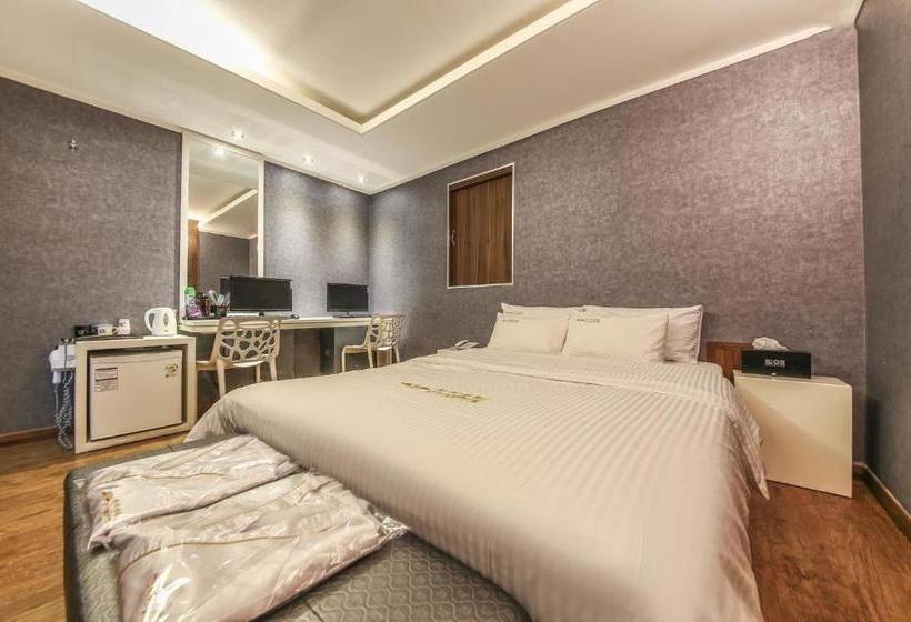 Fotos del hotel Richi:  7