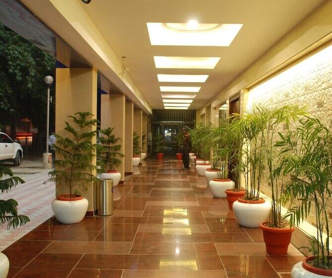 Fotos del hotel Glades:  2