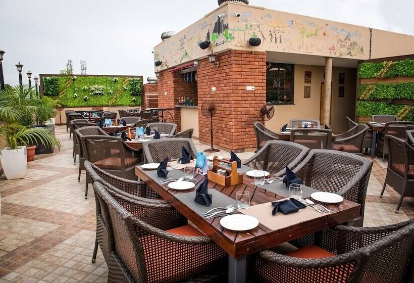 Fotos del hotel Glades:  15