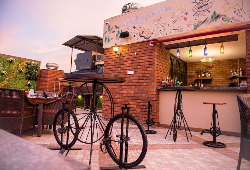 Fotos del hotel Glades:  10