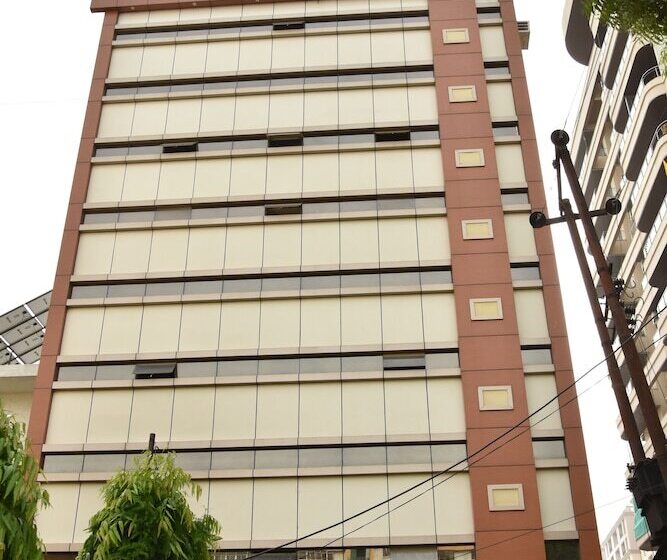 Fotos del hotel Sarweshwary:  4