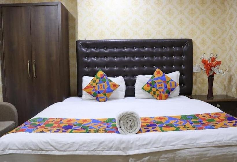 Fotos del hotel Sarweshwary:  15